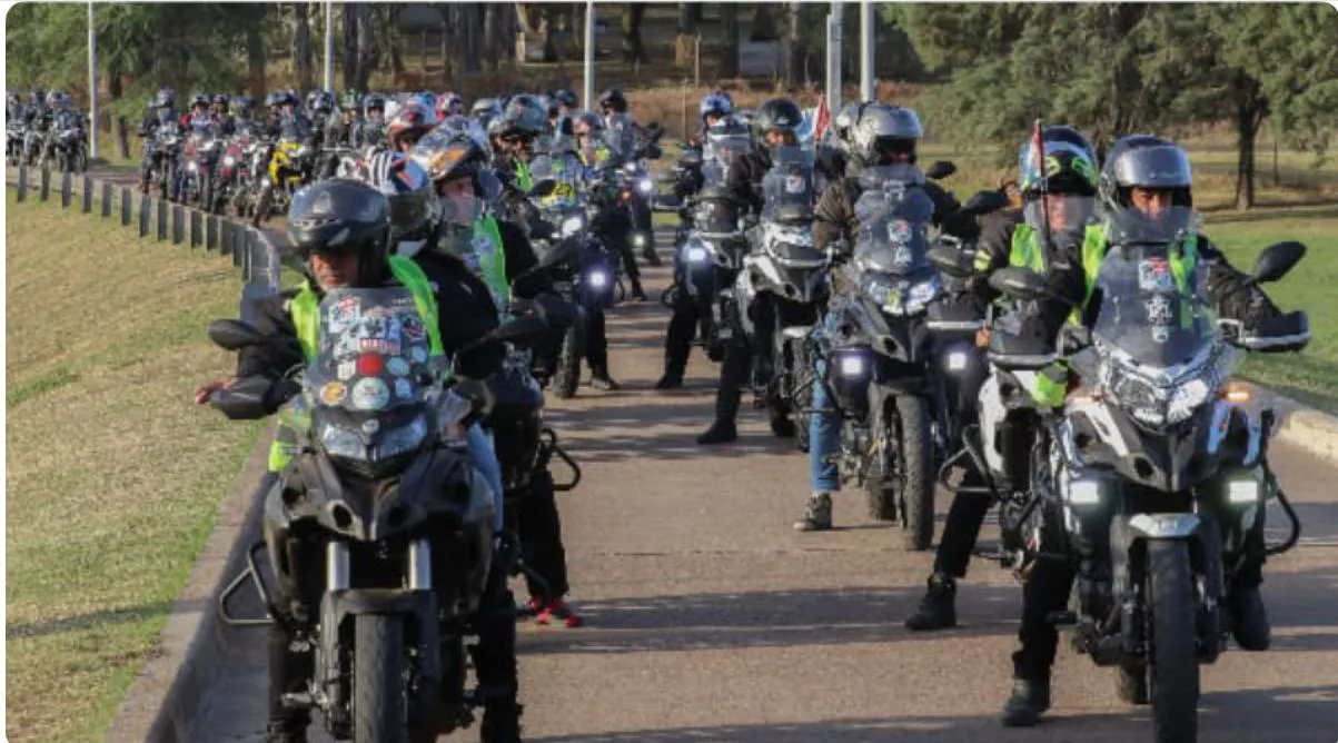En moto a Luján