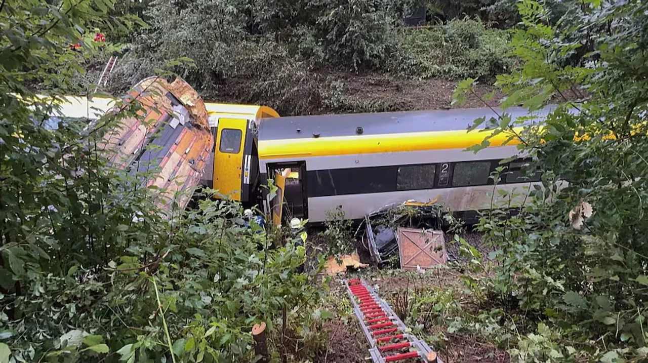 Tren descarrilado en Alemania