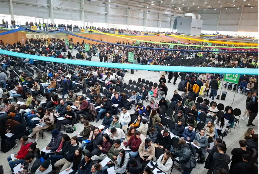 6.000 postulantes rindieron el Examen Único para Residencias de Salud en la Ciudad de Buenos Aires