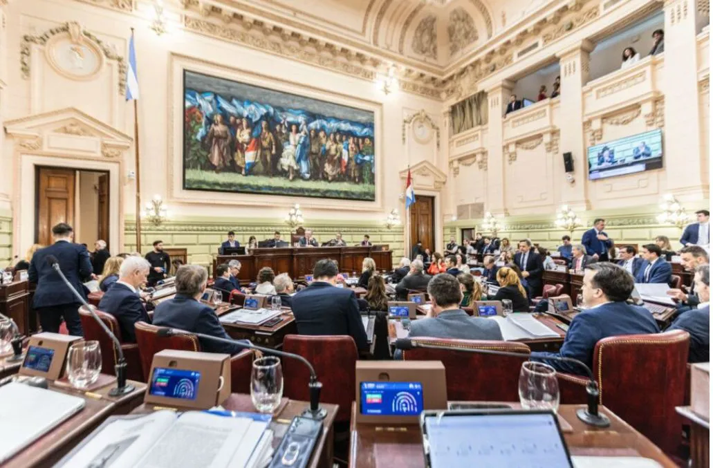 La convención establece que la provincia de Santa Fe no tiene ninguna religión oficial