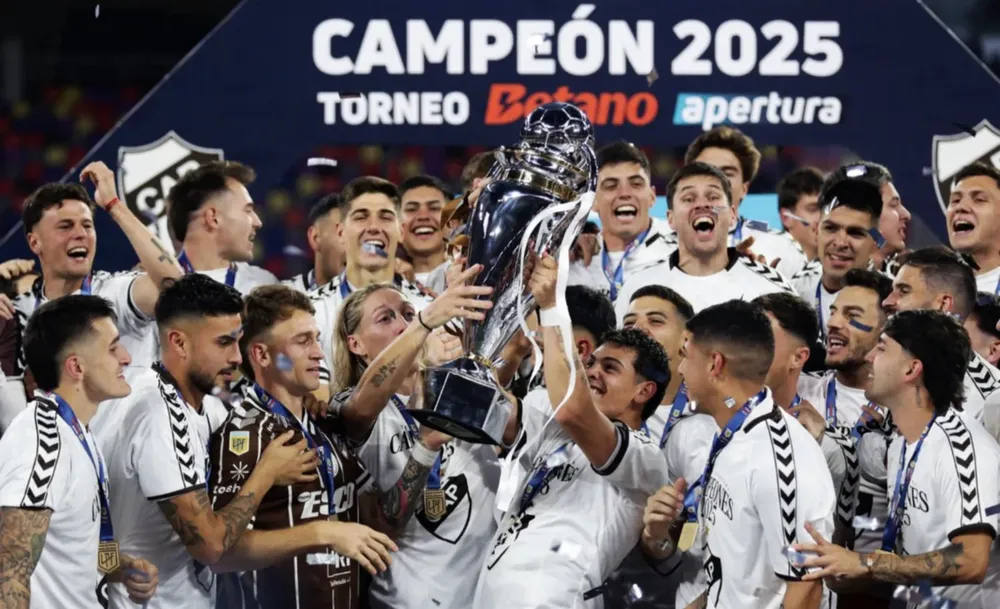 Platense Campeón