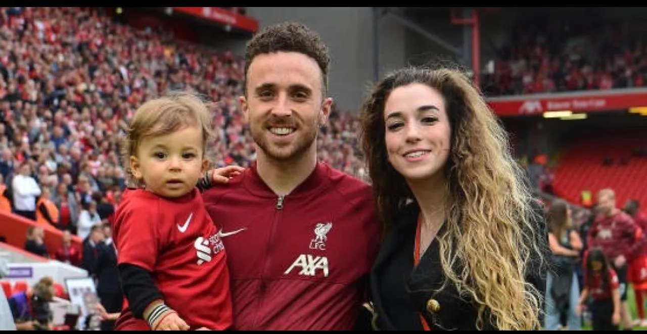 Giogo Jota y su familia
