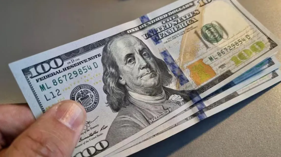 Dolar Blue
