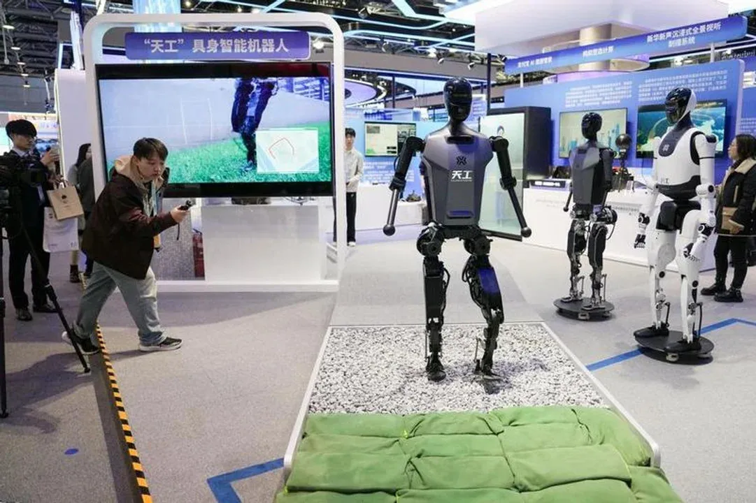robots humanoides