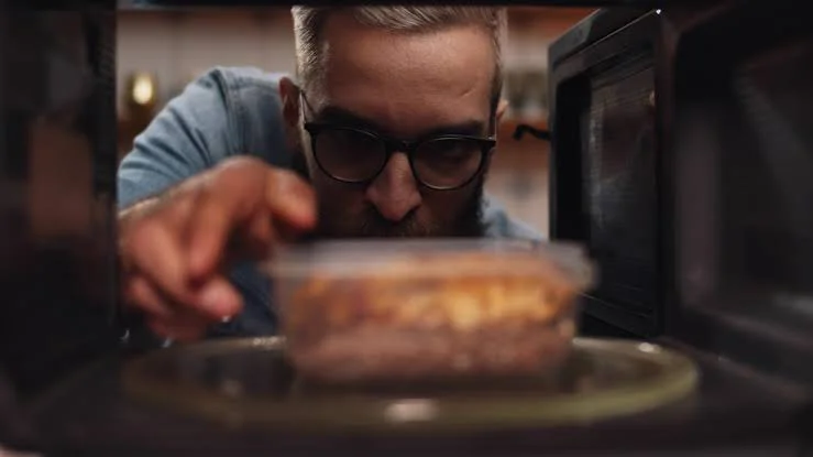 cuáles son los cuatro alimentos que nunca se deben recalentar