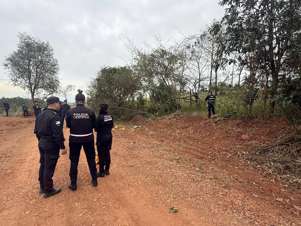 Hallan el cuerpo de una mujer en Bernardo de Irigoyen y analizan si el crimen ocurrió en Brasil