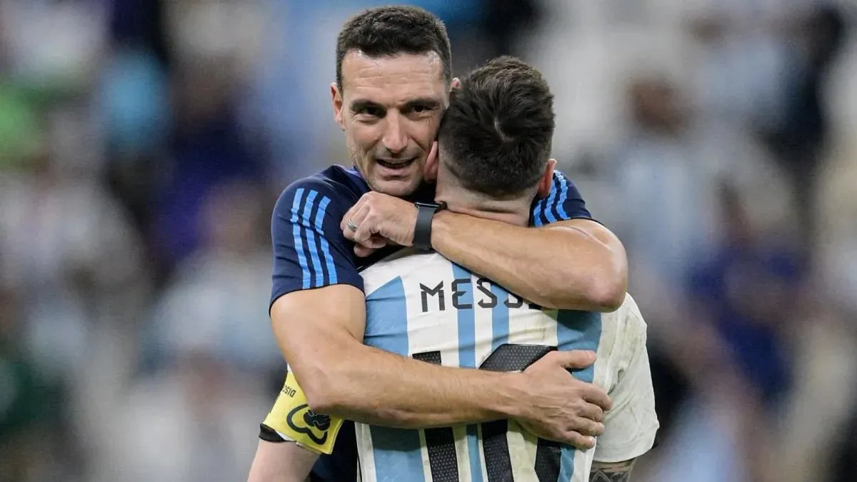 abrazo-scaloni-messijpg
